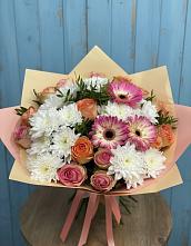 Букет цветов из:  Розы, Герберы и Хризантемы в Тугулуке