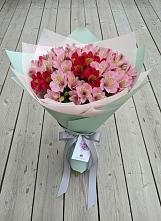 Букет цветов из:  Альстромерии #REPLACE_PRED# Тугулуке