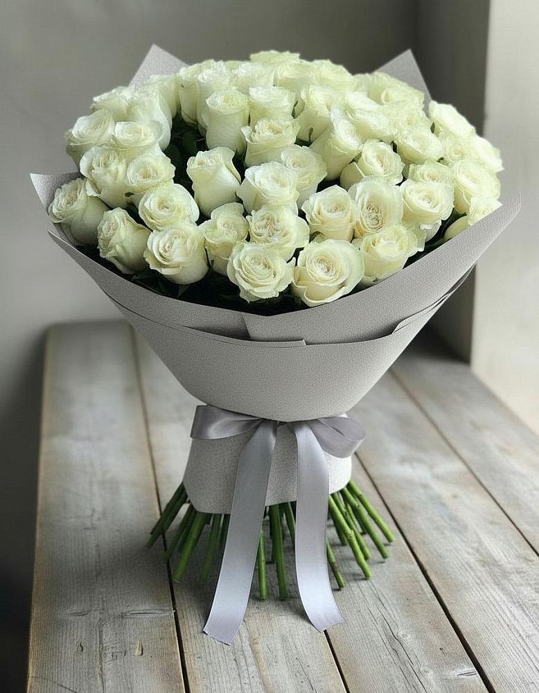 Букет 35 Белых роз в Тугулуке