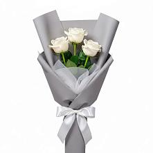Букет 3 белые розы в Тугулуке
