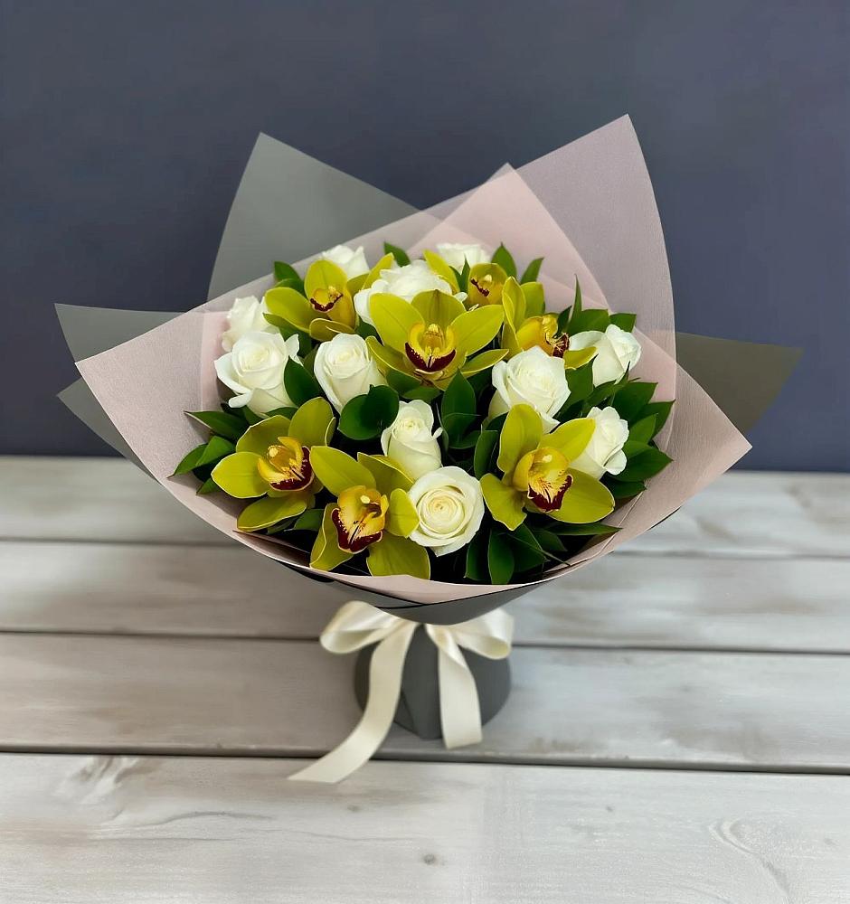 Букет цветов из: Орхидеи и Розы в Тугулуке