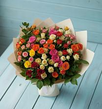 Букет Микс из разноцветных кустовых роз в Тугулуке