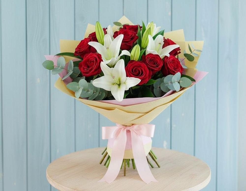 Букет цветов из: Лилии и Розы в Тугулуке